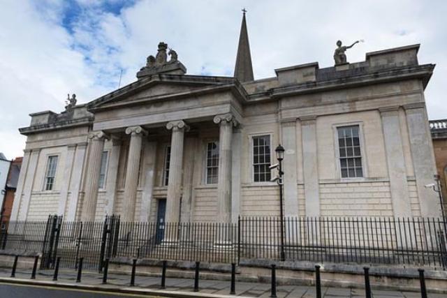 Strict bail conditions for Derry man facing threat charges