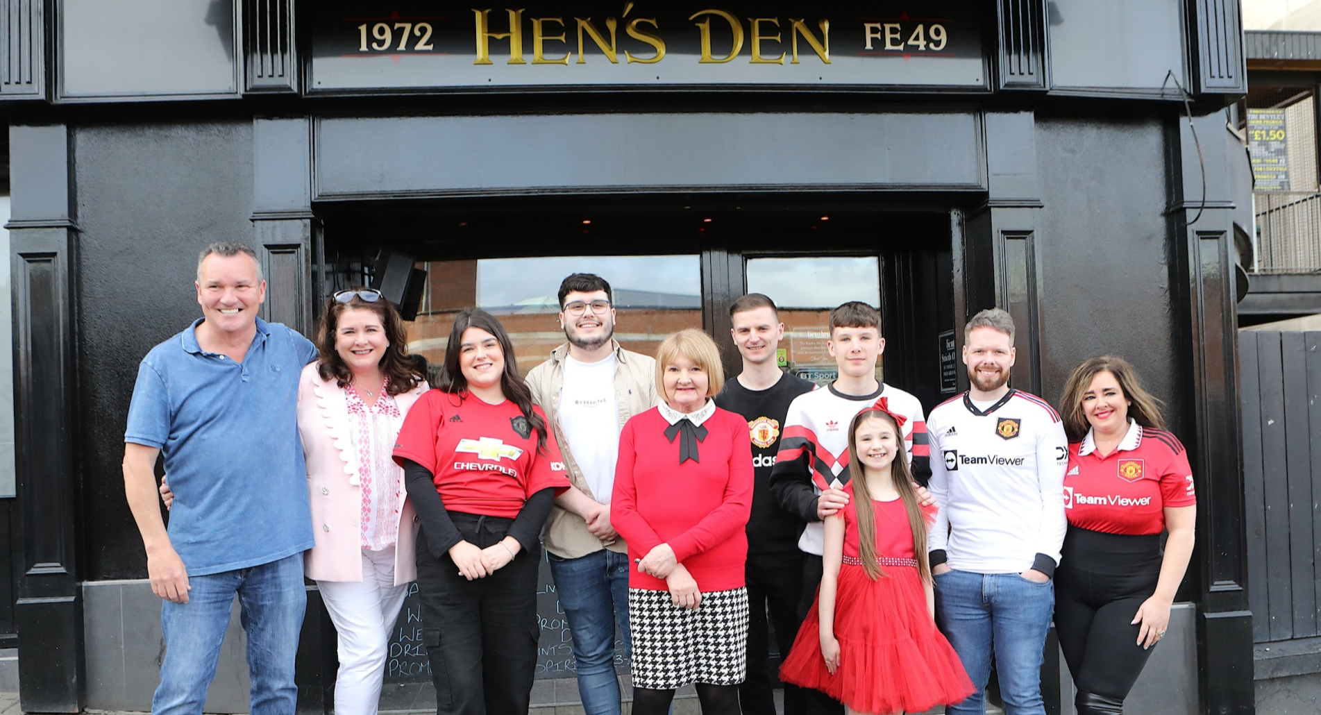 Family of Garvan 'Hen' Henderson at the official opening of Hen's Den.