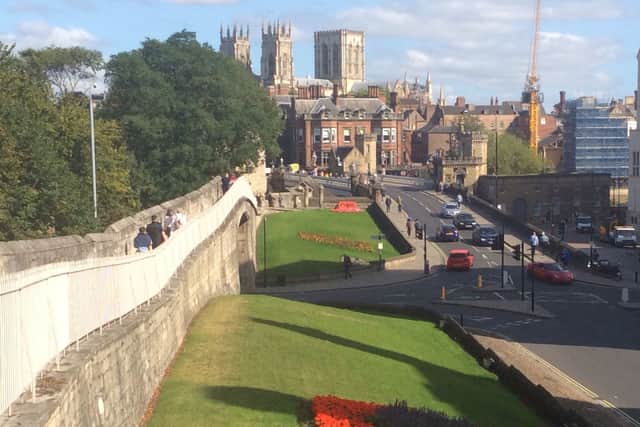 Enveloped within Roman walls, the city’s attractions include York Minster, medieval shopping streets such as the Shambles, historic pubs, the Yorvik Viking Centre and York Dungeon.