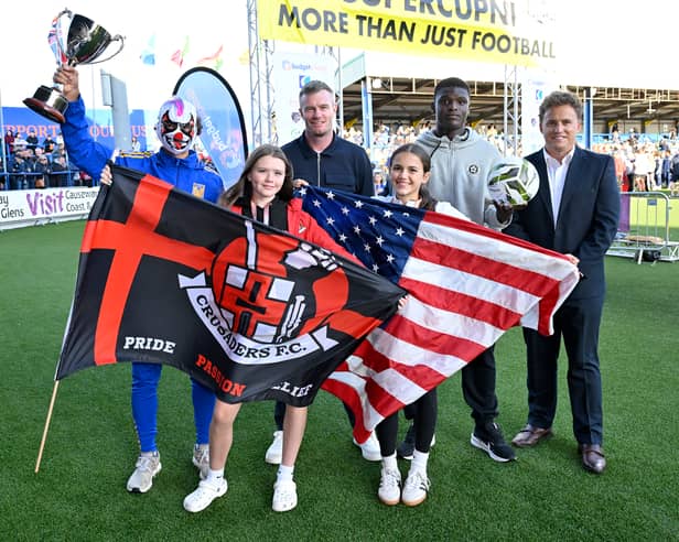 Chris Brunt and Karl Bradley from Budget Energy pictured with Libby Ledoux, Surf Select, Rachael Kerr, Crusaders and Arturo Abimeri, Tigres UANL and Malick Ibrahim, Right to Dream