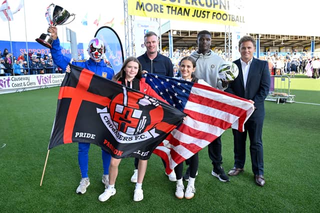 Chris Brunt and Karl Bradley from Budget Energy pictured with Libby Ledoux, Surf Select, Rachael Kerr, Crusaders and Arturo Abimeri, Tigres UANL and Malick Ibrahim, Right to Dream