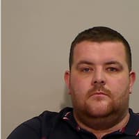 Police hunt man who absconded from compassionate leave while awaiting trial
