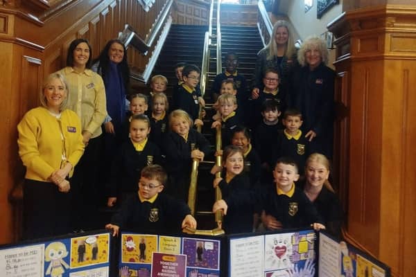   As part of Developmental Language Disorder (DLD) Awareness Day (16 October) Speech and Language Therapists (SLT’s) from the Western Trust along with teachers and pupils from Ebrington PS Speech and Language Classes enjoyed a visit to the Mayor’s office at the Guildhall, Derry.