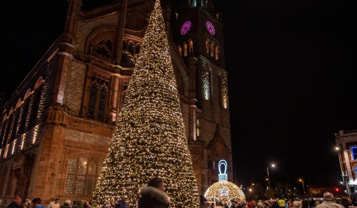 Motorists advised to expect delays in Derry as Christmas lights switch