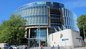 Man who died after stabbing was able to point out alleged attacker at scene, murder trial hears
