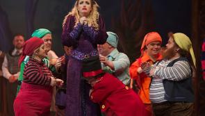 'I love being the baddie' says Derry's panto Queen
