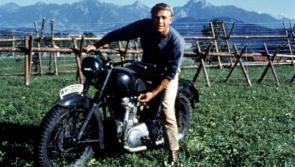 Motorbike chase through the streets of Derry compared to scene from The Great Escape