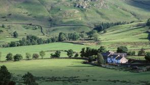 Local council demands Department withdraw planning advice