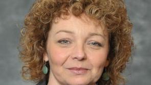 Community workers in Derry to meet Stormont Minister today to ask her for a pay rise
