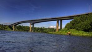 Delays due to broken down lorry on Foyle Bridge