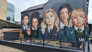 Derry pub removes controversial awning that blocked Derry Girls mural 
