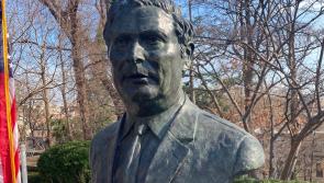 Bust of John Hume unveiled by Taoiseach in Washington