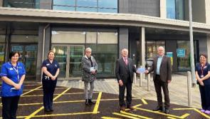 Altnagelvin Cardiac Ward receives donation from couple's 60th wedding anniversary fundraising