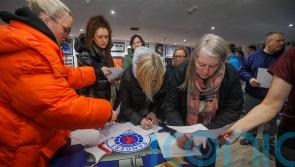 Letters urging DUP to stand firm signed in loyalist areas amid deal speculation