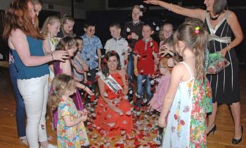 Throwback Tuesday: Out and About @ Charity fundraiser with Derry Rose in Glenullin GAC (2015)