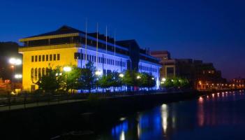 Council landmarks to glow yellow in support of Endometriosis Awareness Month