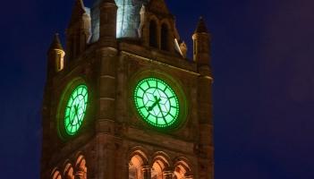 Derry Guidlhall green clock