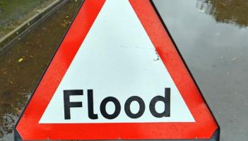 PSNI issue flood warning for roads in County Derry