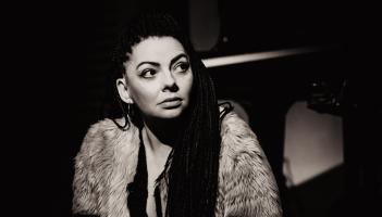  Derry welcomes Ruth McGinley home for mesmerising piano concert