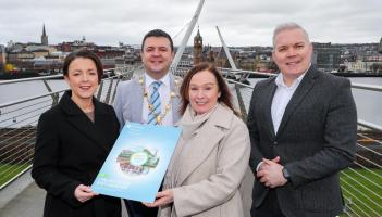 Infrastructure Minister Liz Kimmins with Derry City and Strabane, Ruair&iacute; McHugh,  Stephen McCaul, NI Water & Karen McPhillips, Director of Environment, DCSDC.