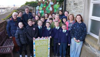 Derry primary school children turn local myths into striking oak tree artwork
