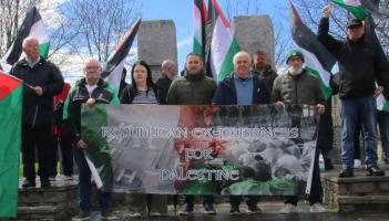 IN PICTURES: Palestinian Prisoners Day Vigil at Derry Hunger Strike monument