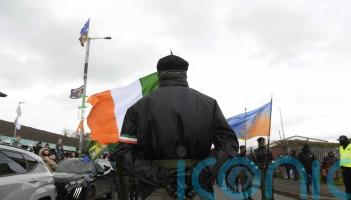 Police launch investigation into dissident republican parade in Londonderry