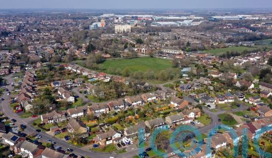 Average UK house price rises above &pound;300,000 for first time &ndash; Halifax