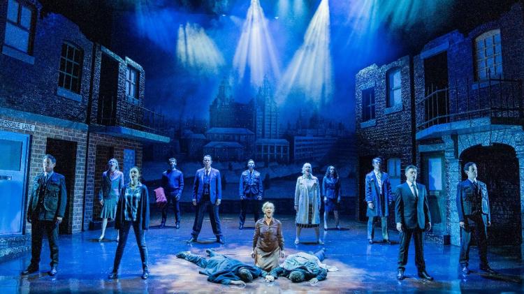 Millennium Forum: Blood Brothers cast announced.