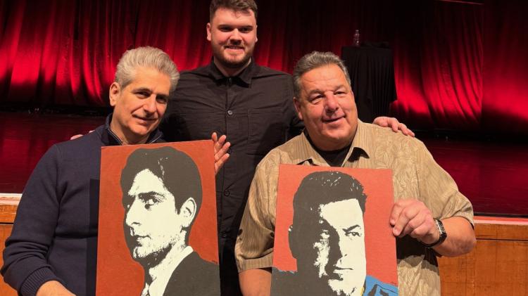 Derry-based artist stunned after secret visit from Bob Dylan