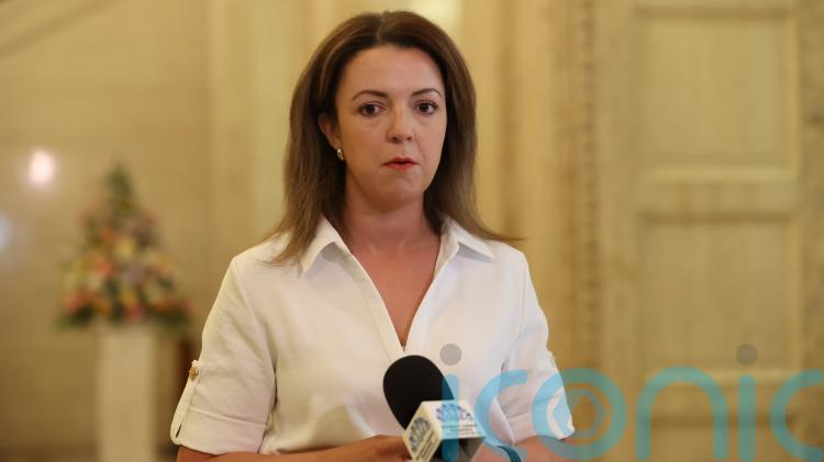 Infrastructure Minister warns rates levy would amount to water charging