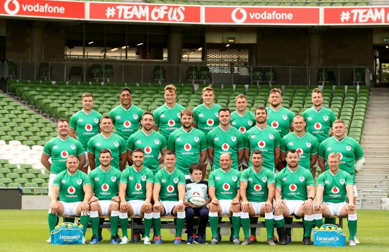 Offaly boy meets rugby heroes as he presents&nbsp;Ireland&rsquo;s Ball&nbsp;to Irish Rugby Team
