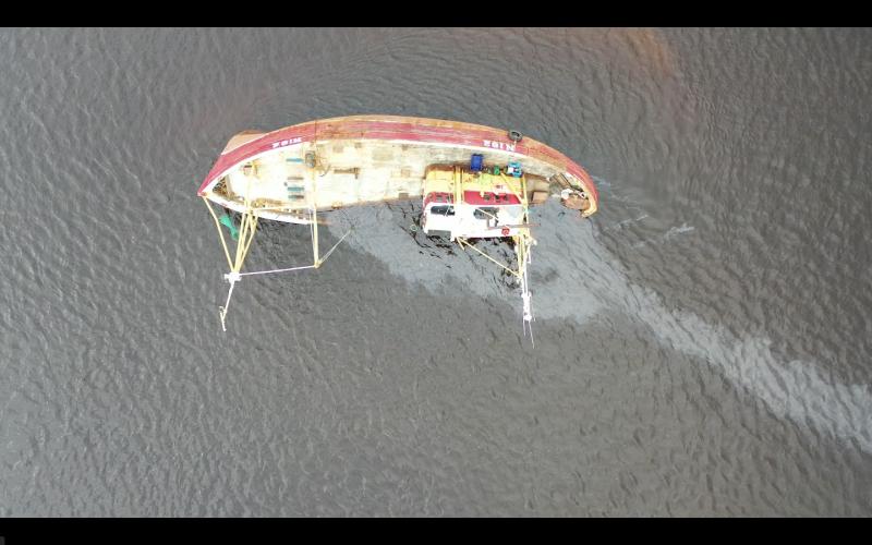 Foyle Port urges owners of stranded boat to take 'appropriate action'