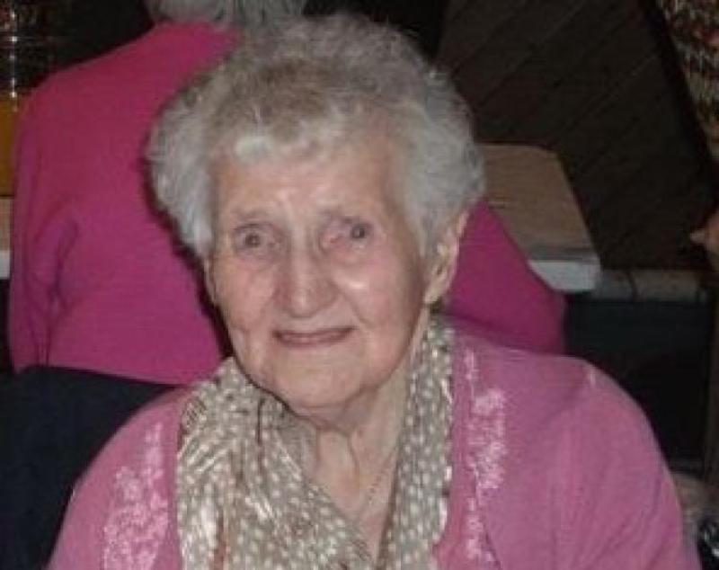 Roseanne Moore