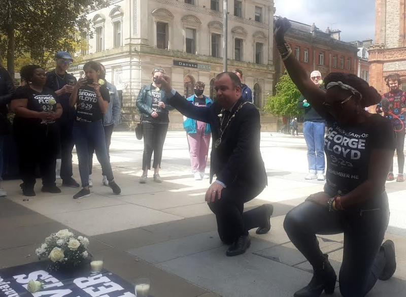 Mayor 'takes the knee' in support of Black Lives Matter