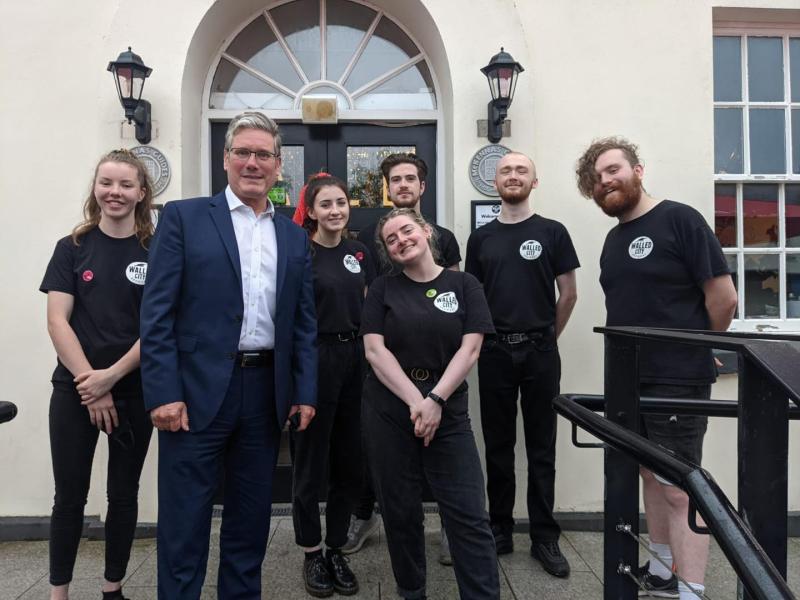Staff at local restaurant show Labour leader what Derry hospitality is all about