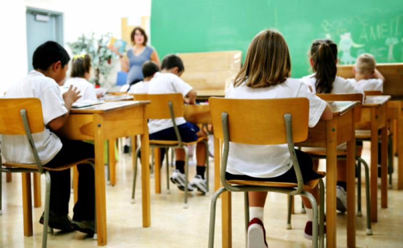 kids-in-classroom