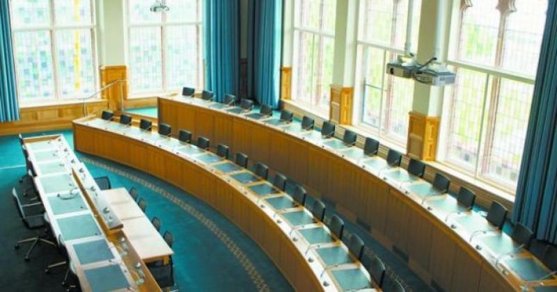 Councillors vote for 5% pay increase