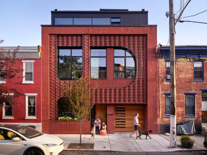 County Derry bricklayer's unusual house front goes viral in the USA