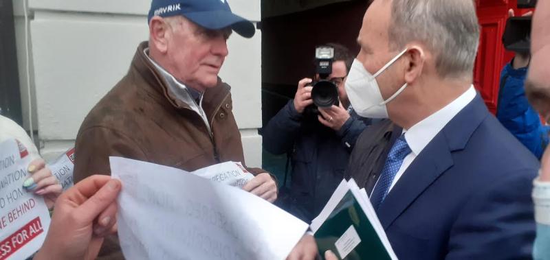 Taoiseach heckled by mica redress protestors during visit to Derry