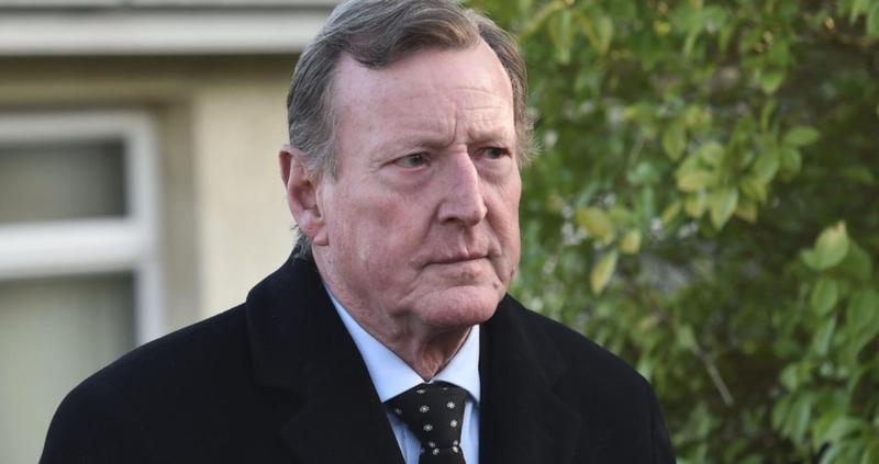 Local councils open books of condolence for David Trimble