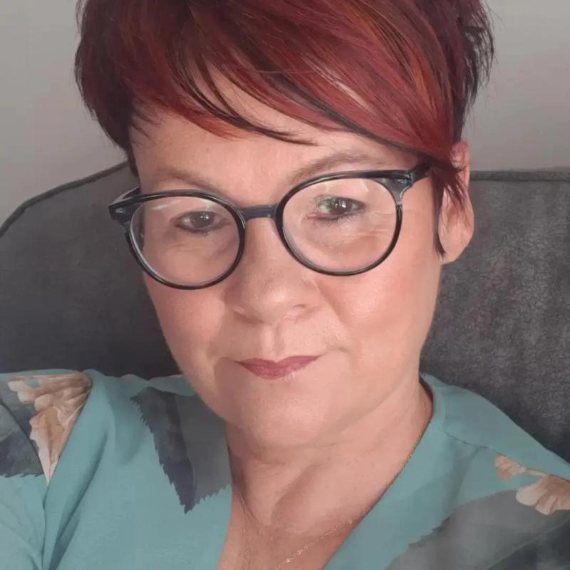 Derry woman encourages people to volunteer with NSPCC’s Young Witness Service