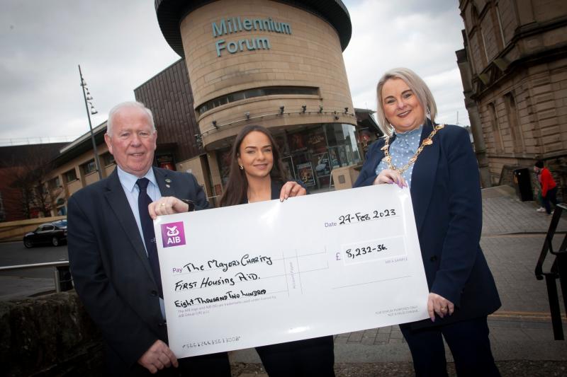 Derry panto audiences dig deep for Mayor's charity