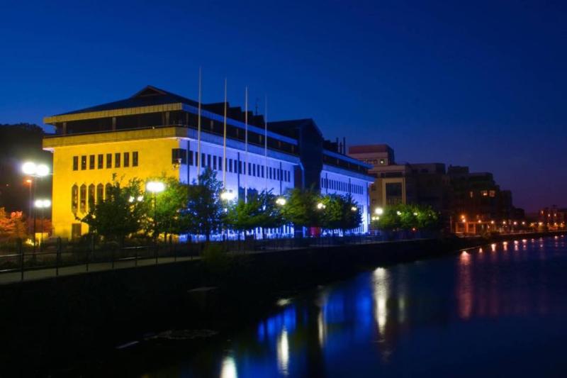 Derry to light up yellow for Darkness Into Light and Dying Matters campaigns