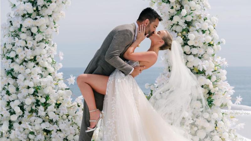 Limerick rugby legend marries true love in sunny Portuguese wedding