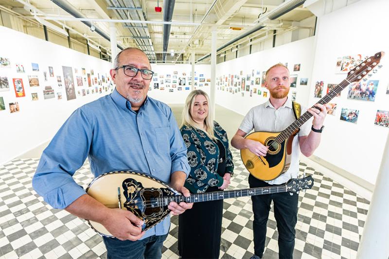 Derry musician to honour Seamus Heaney at Irish Wings 'Paxos Music Festival'
