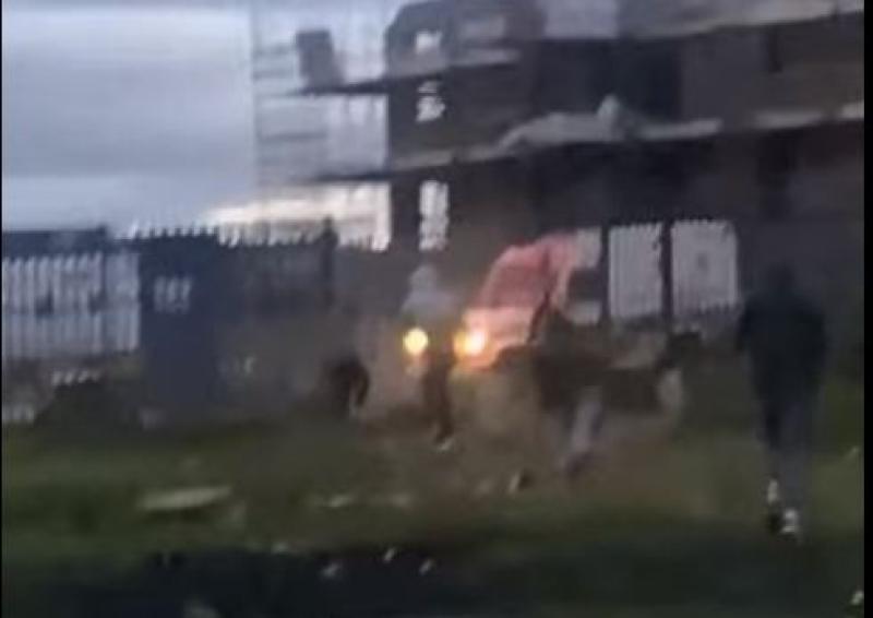 Police in Derry attacked in Creggan area of the city Derry Now