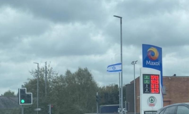 Concern raised at number of Israeli flags erected across Waterside area
