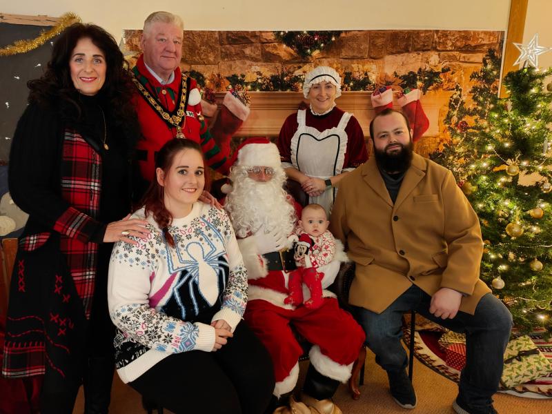 Dry Arch Children’s Centre delivers Christmas cheer to hundreds of local families