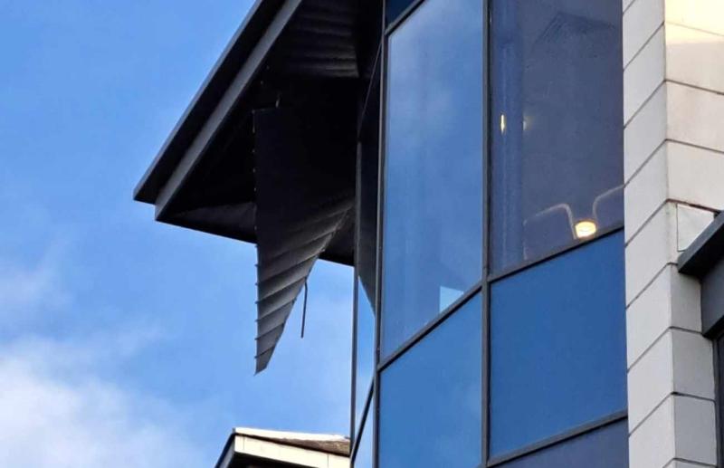 Insecure building closes Derry's Butcher Street.